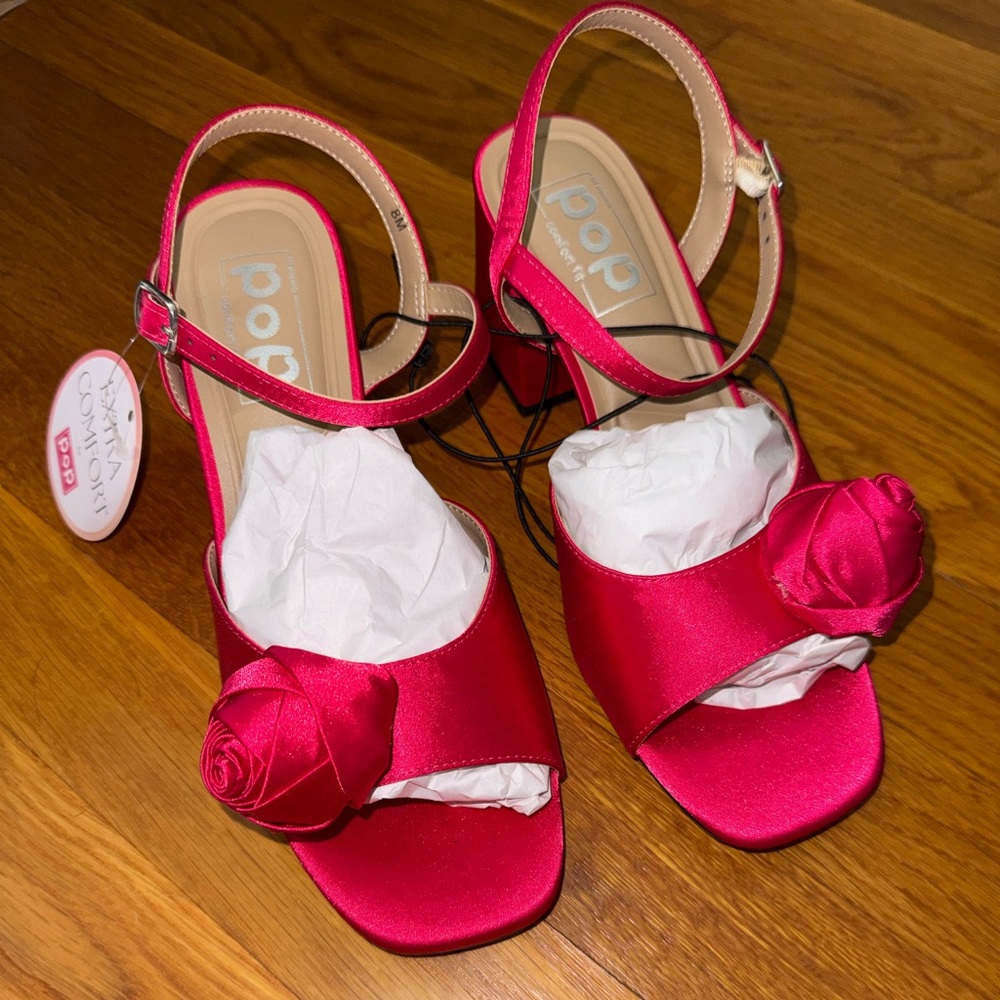 Women's Pop Shea Fushia Satin Block Heels